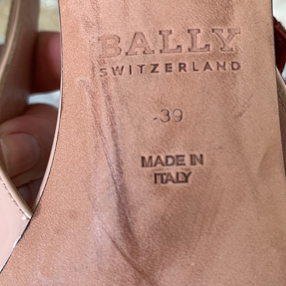 Bally sling back pumps with comfortable kitten heel in blush pink, made in Italy - Picture 5 of 9